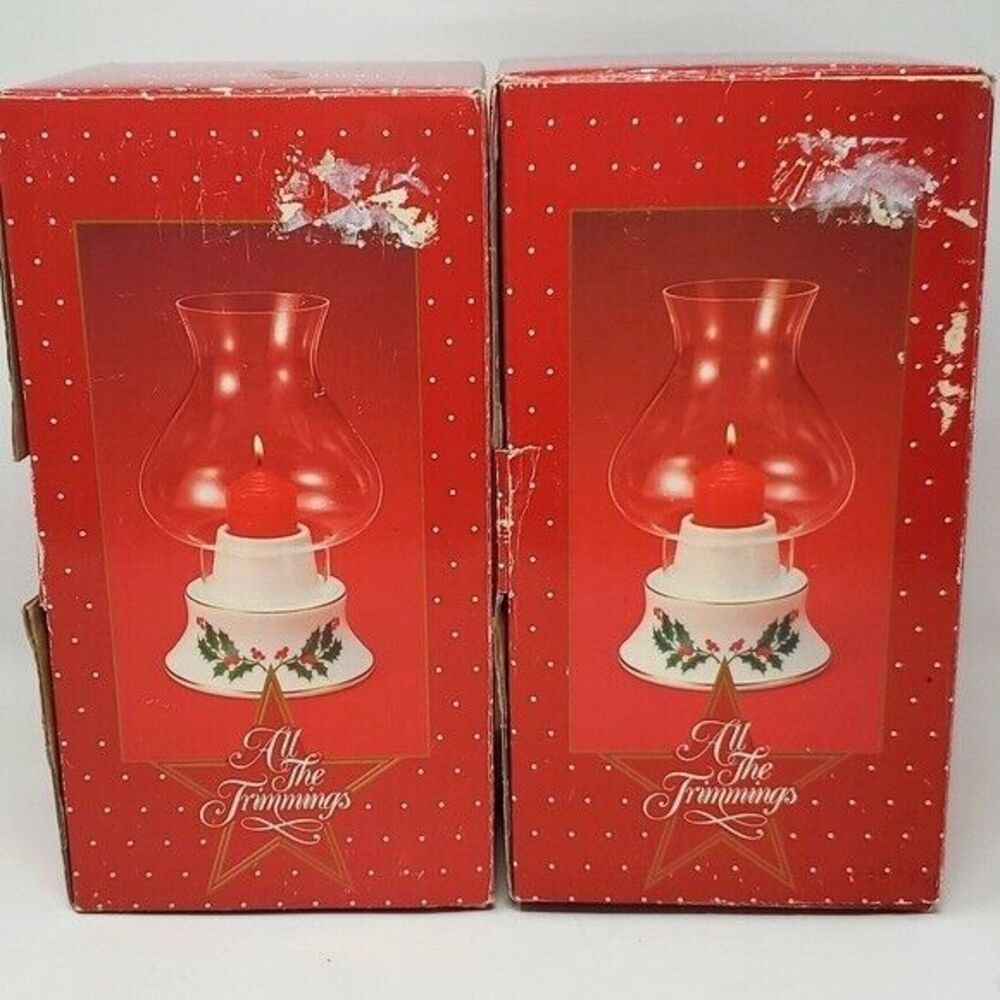 Hurricane Lamps Macy & Co 1986 All The Trimmings Porcelain Holly Berry Christmas